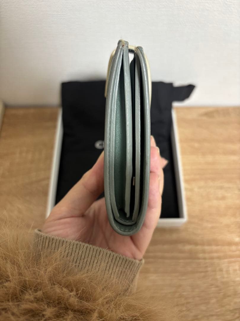CELINE ミントグリーン 二つ折り財布