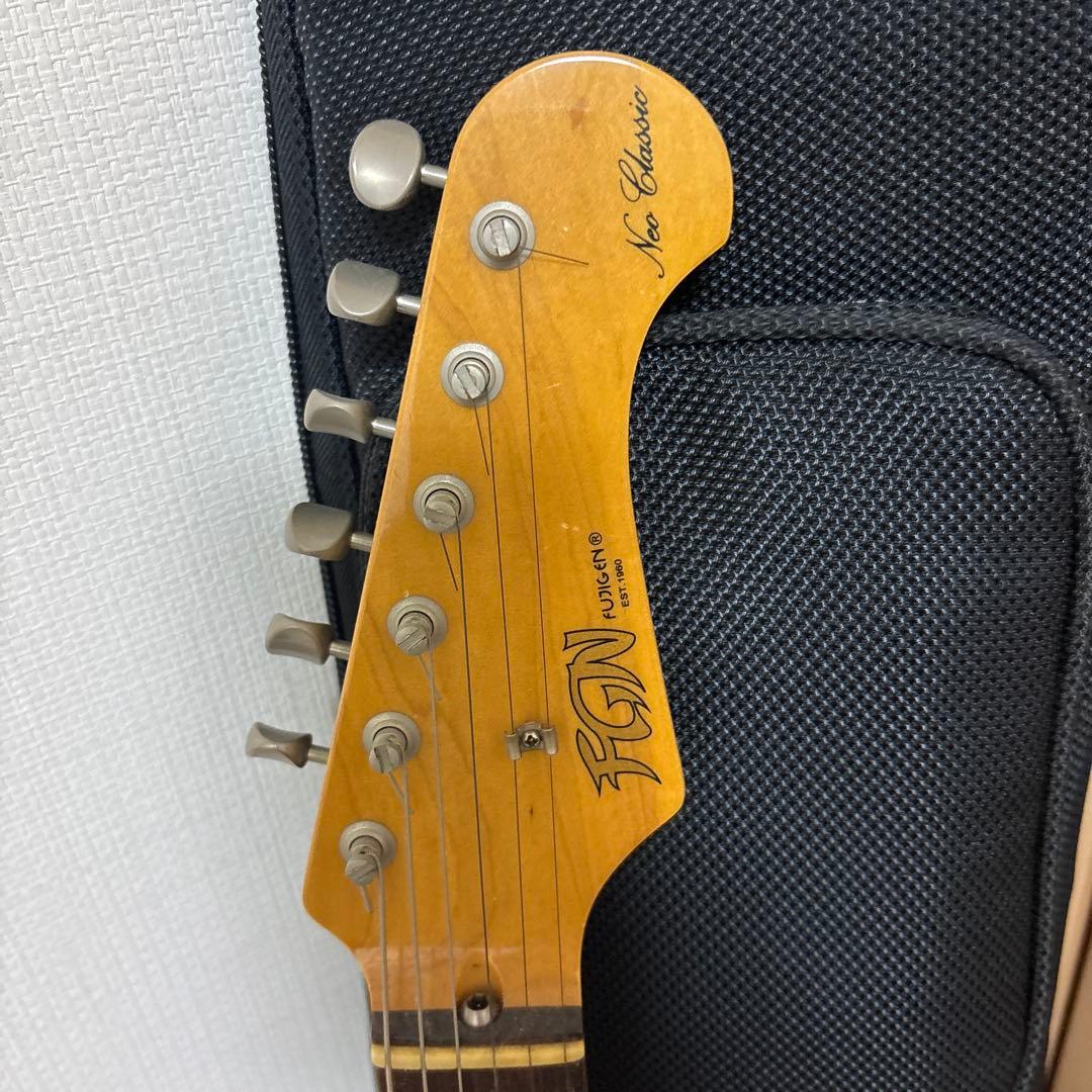 メ*ー様 fujigen FGN フジゲン エレキギター ピック×8 ケース備品
