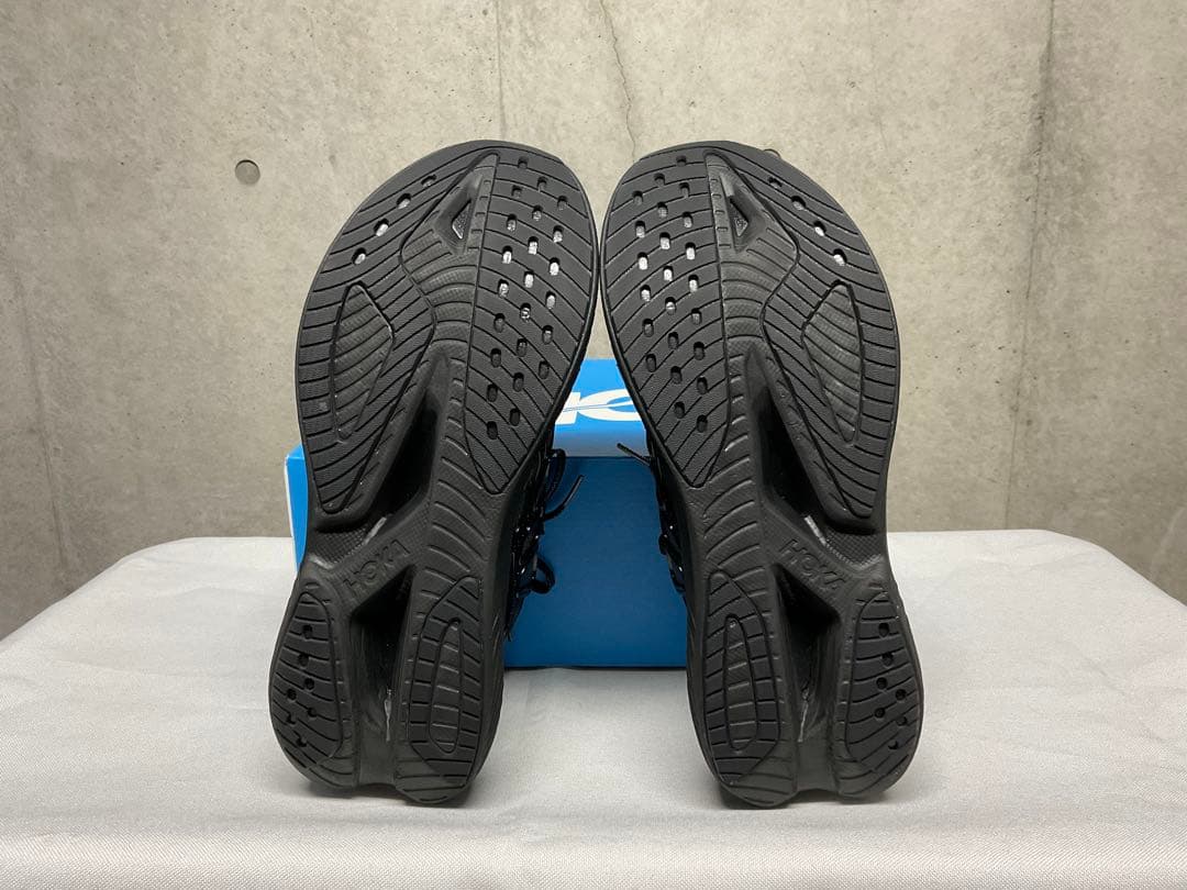HOKA　U MACH X CAGED　ブラック　28.0