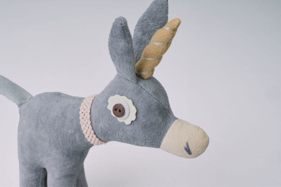 ミナペルホネン ロバコーン メジャー gray ポストカード付き
