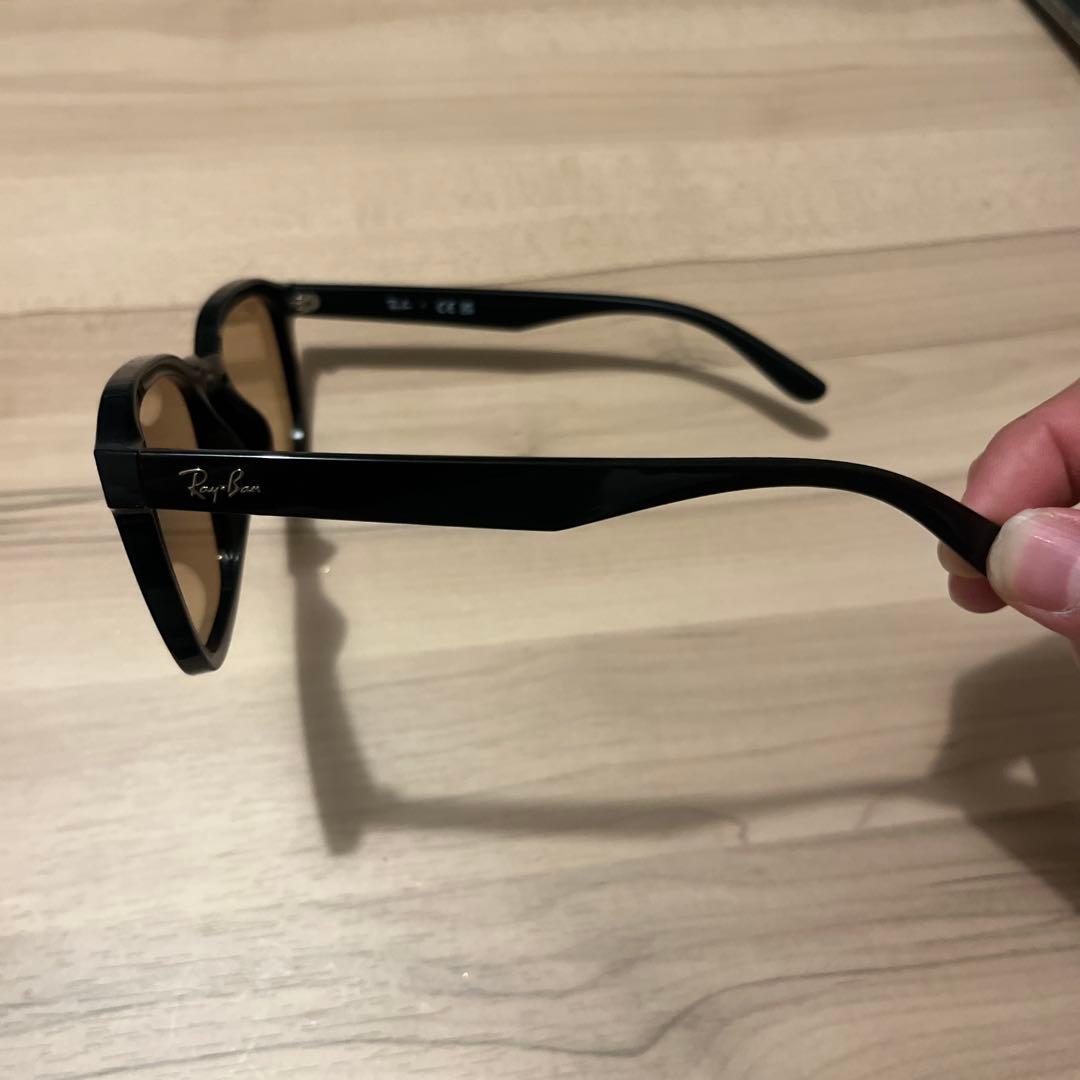 Ray-Ban ブラックスクエアサングラス