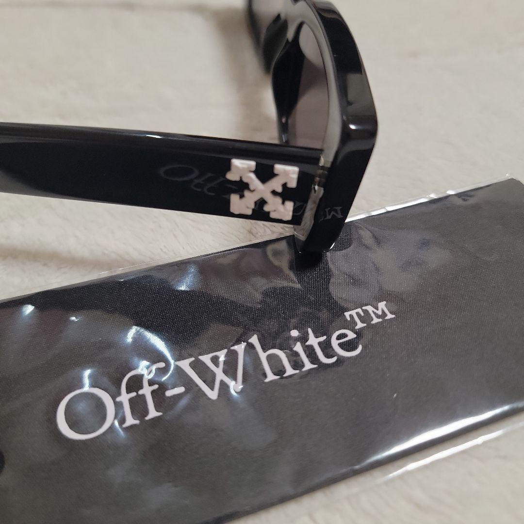篠塚辰樹着用　Off-White ブラック サングラス