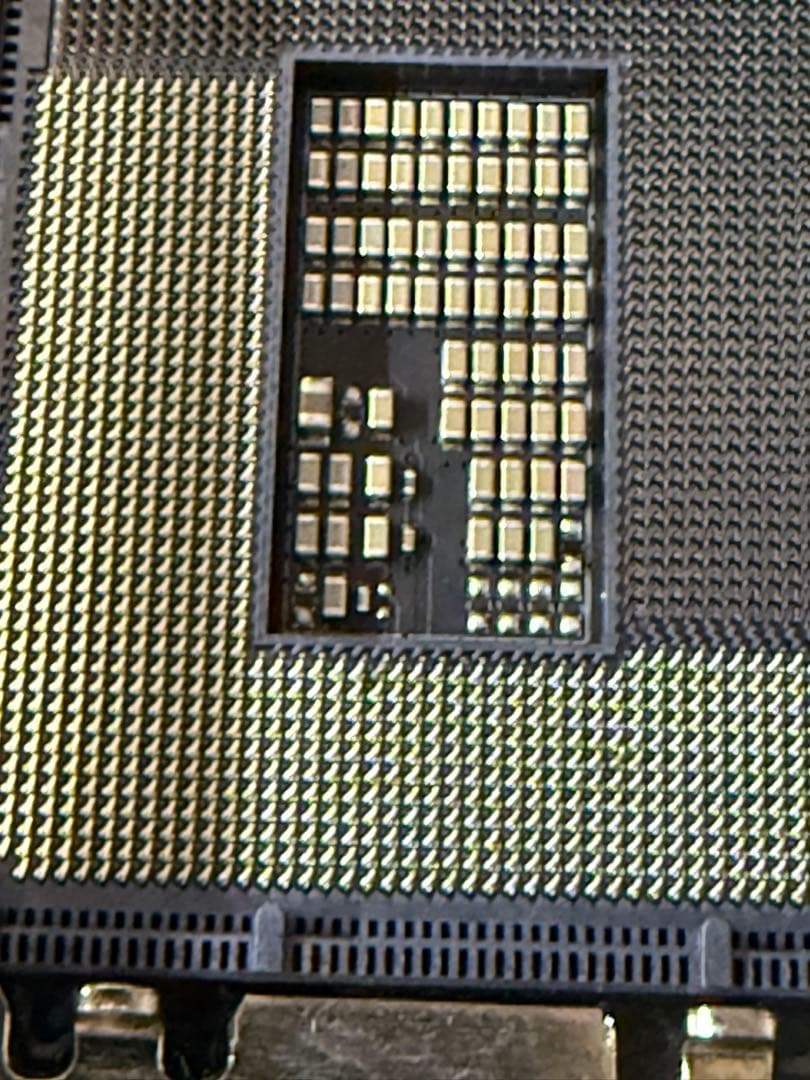 TUF GAMING H670-PRO WIFI D4 動作確認済