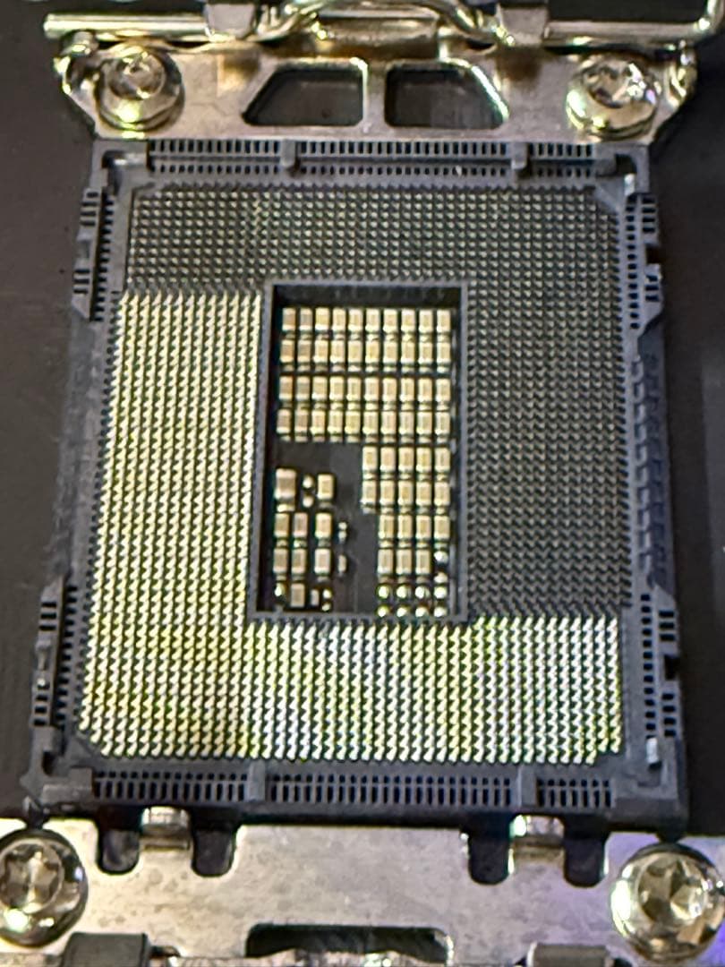 TUF GAMING H670-PRO WIFI D4 動作確認済