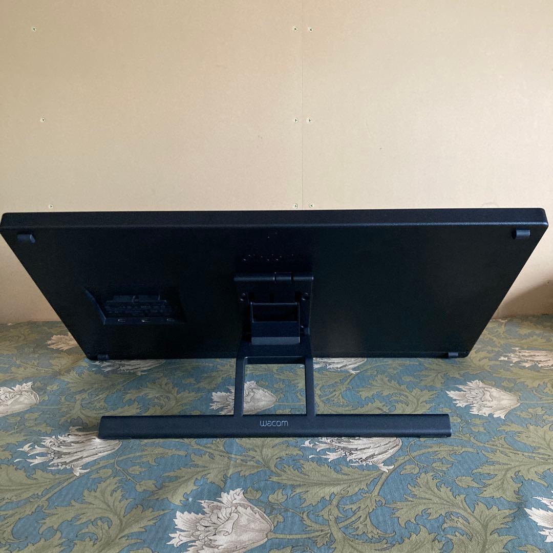 Wacom Cintiq 24 Touch DTH246 タッチ機能付