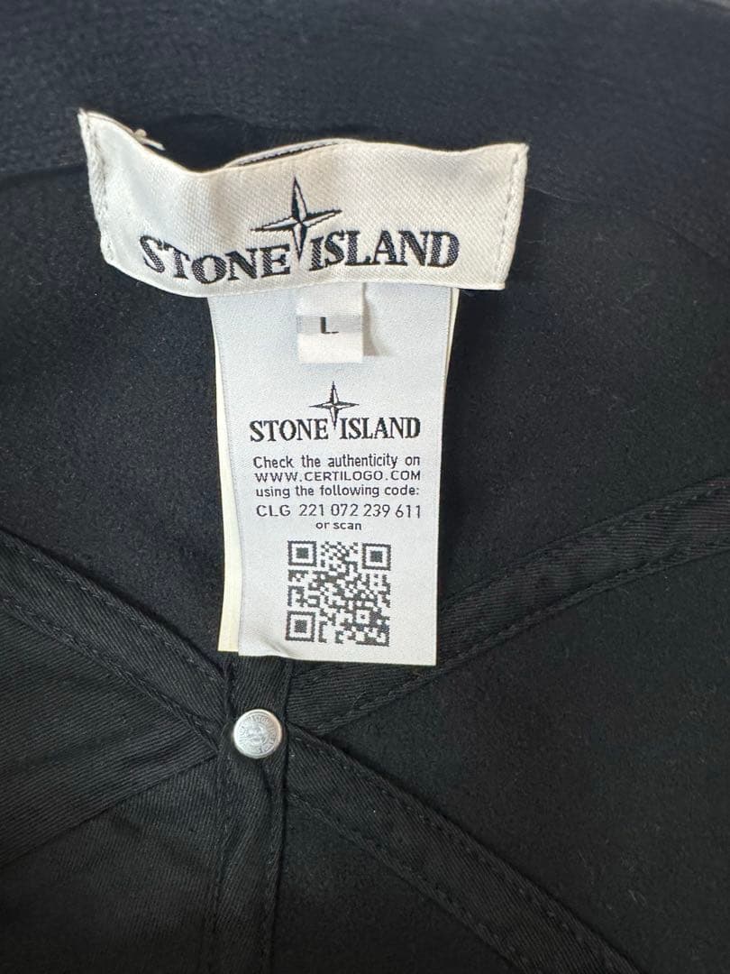 STONE  黒ロゴ付きキャップ