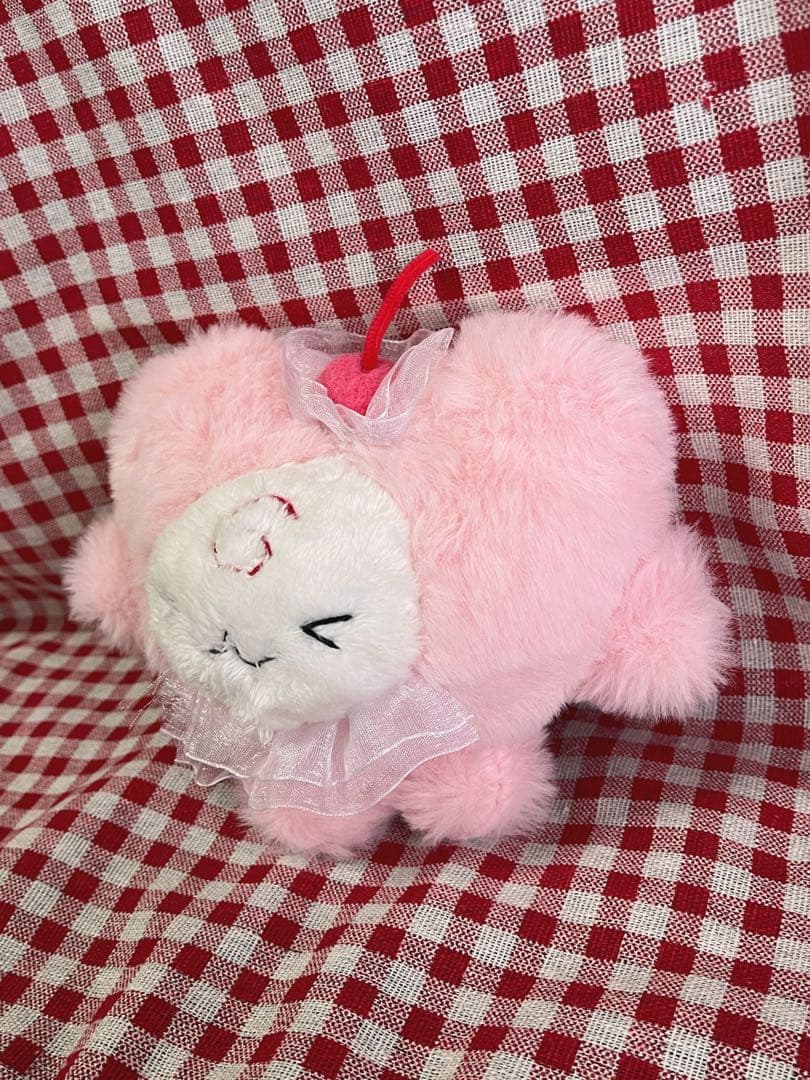ラブリーハートパフェのぬいぐるみ
