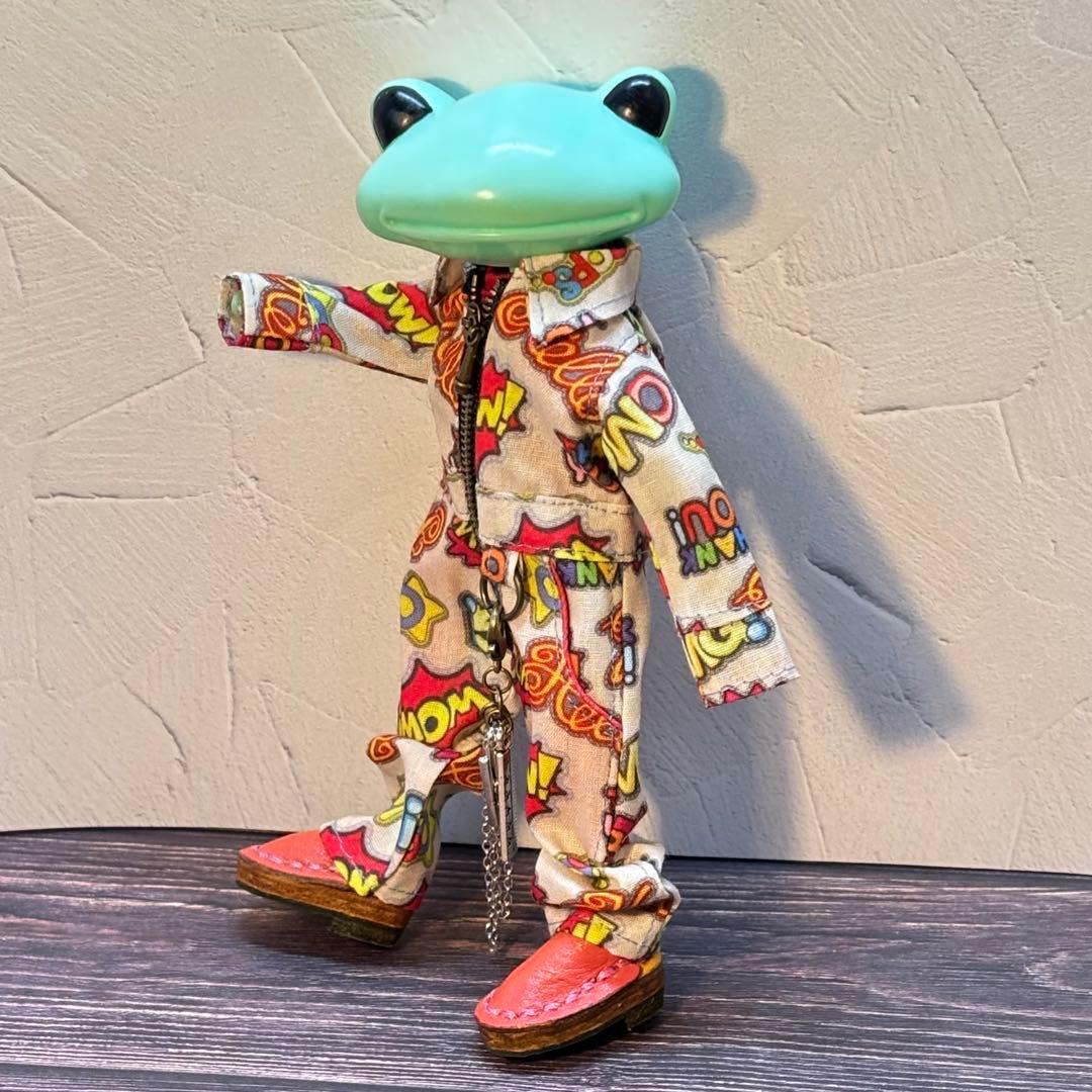 ワンダーフロッグOF 半袖Tシャツ・pop柄ツナギ・本革スリッポンの2セット