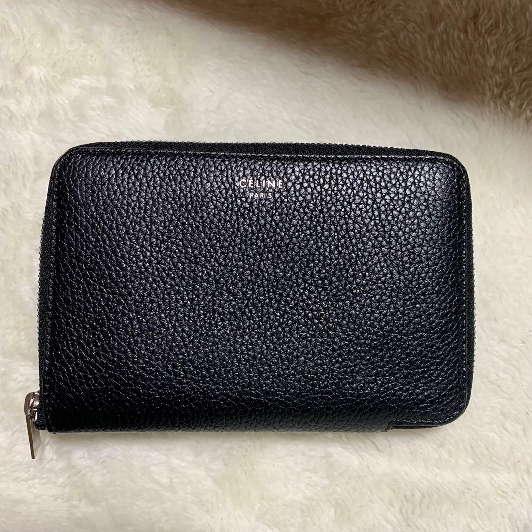 CÉLINE 黒 レザー 二つ折り財布