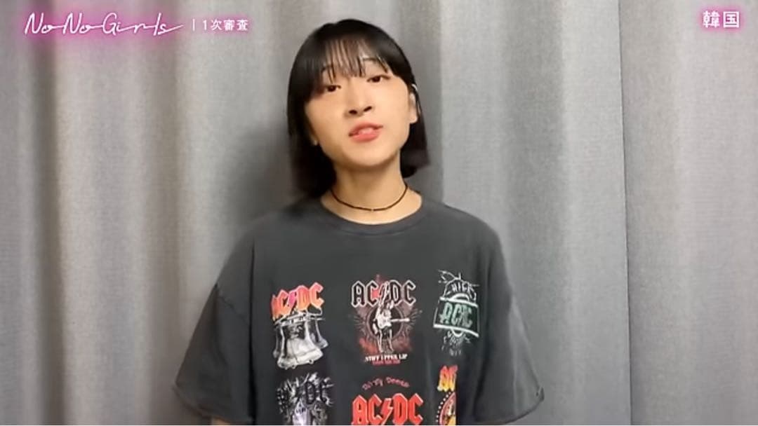 HANA ジス　プライベート愛用　バンドTシャツ　Bershka 半袖　ノノガ