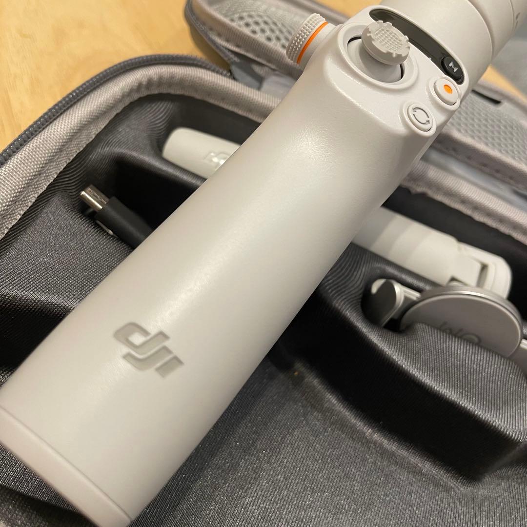 DJI Osmo Mobile 6 (OM6) ケース付 プラチナグレー