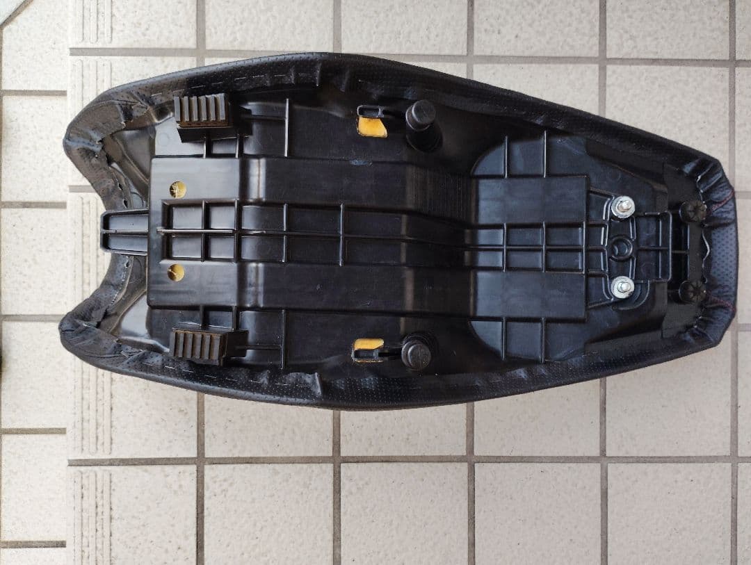 スズキ Vストローム250　特注シート　ハイシート