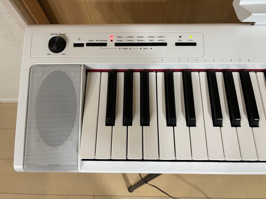 送料込　ヤマハ　YAMAHA 76鍵盤　piaggero NP-32 スタンド付