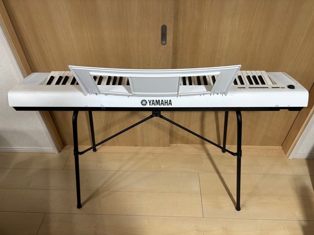 送料込　ヤマハ　YAMAHA 76鍵盤　piaggero NP-32 スタンド付