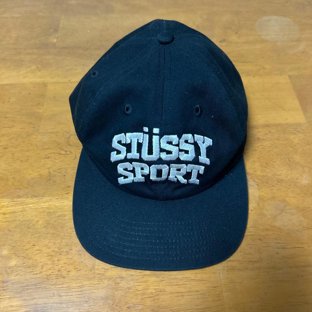 STÜSSY SPORT 黒キャップ