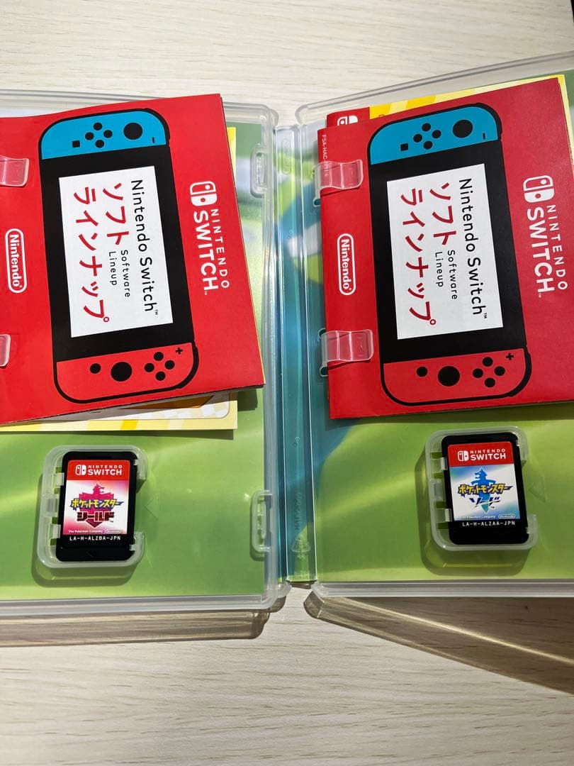 Nintendo Switch lite シアンマゼンタ　ポケモンソフト付き