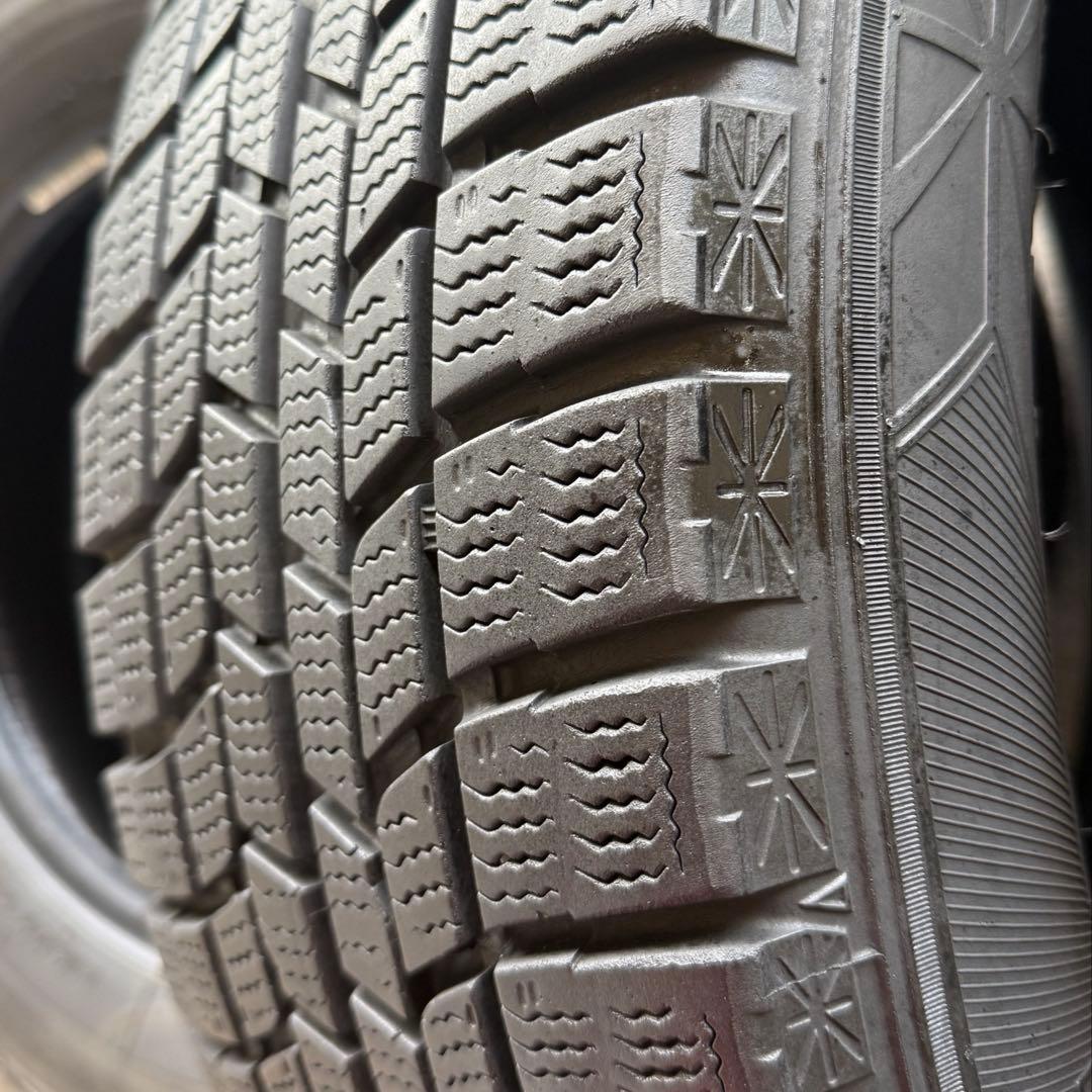 【溝あり！】185/65R15 スタッドレスタイヤ 4本セット グッドイヤー