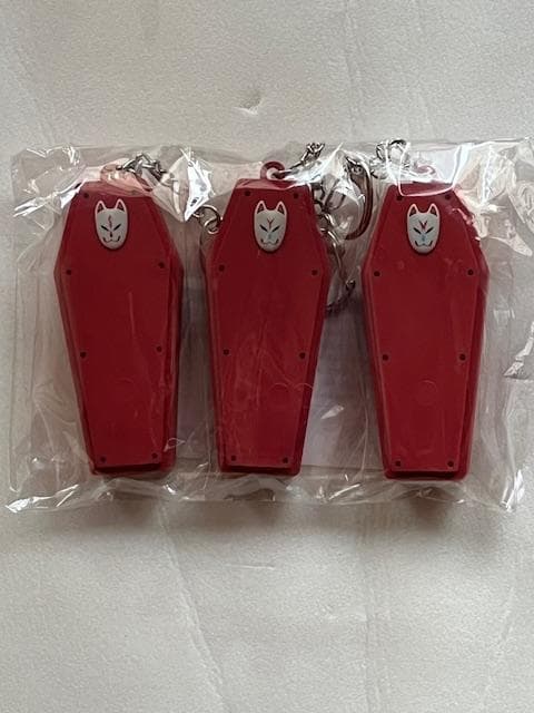 BABYL キーホルダー、リスバン、ステッカーなど限定グッズ多数