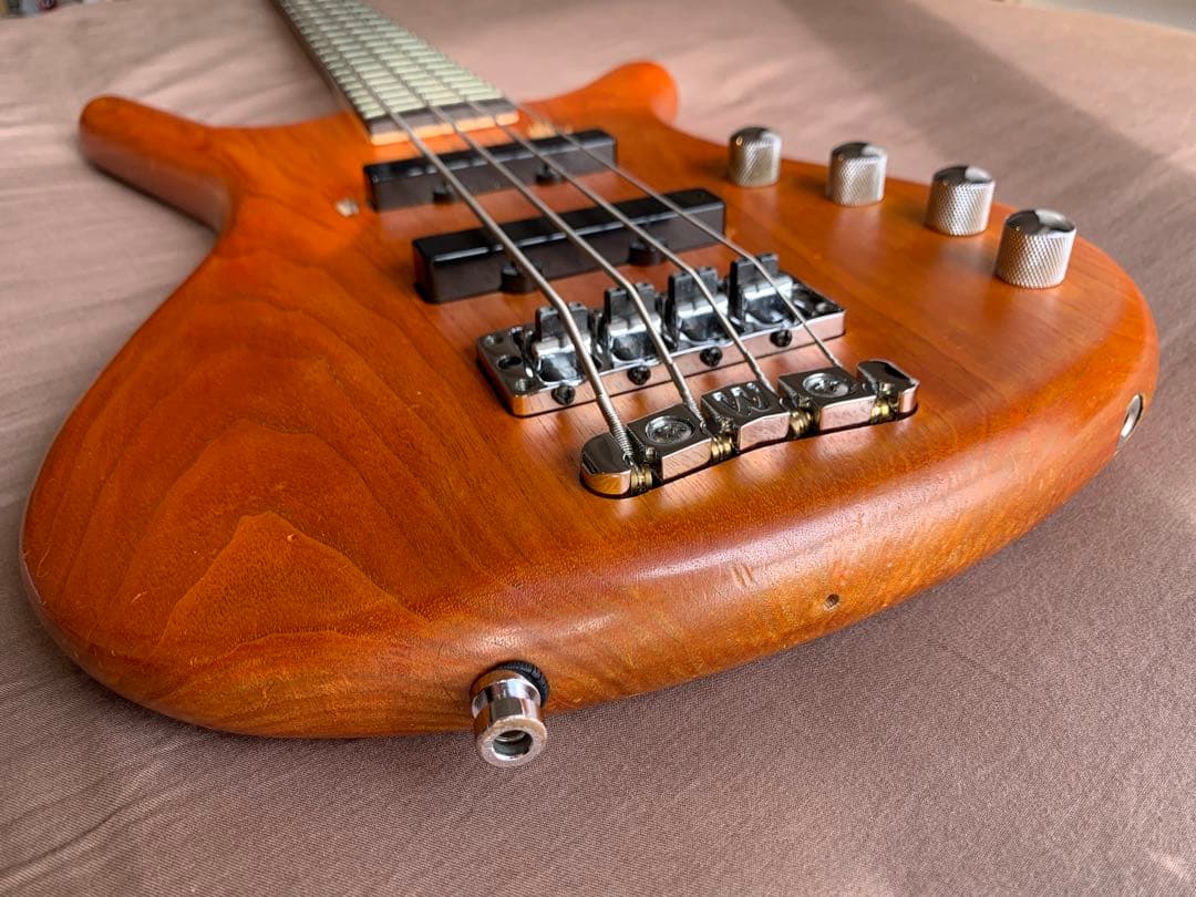 ベース warwick rockbass corvette 4st