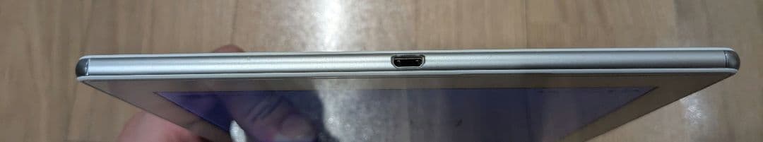SONY Xperia Z4 SO-05タブレットdocomo 本体のみ