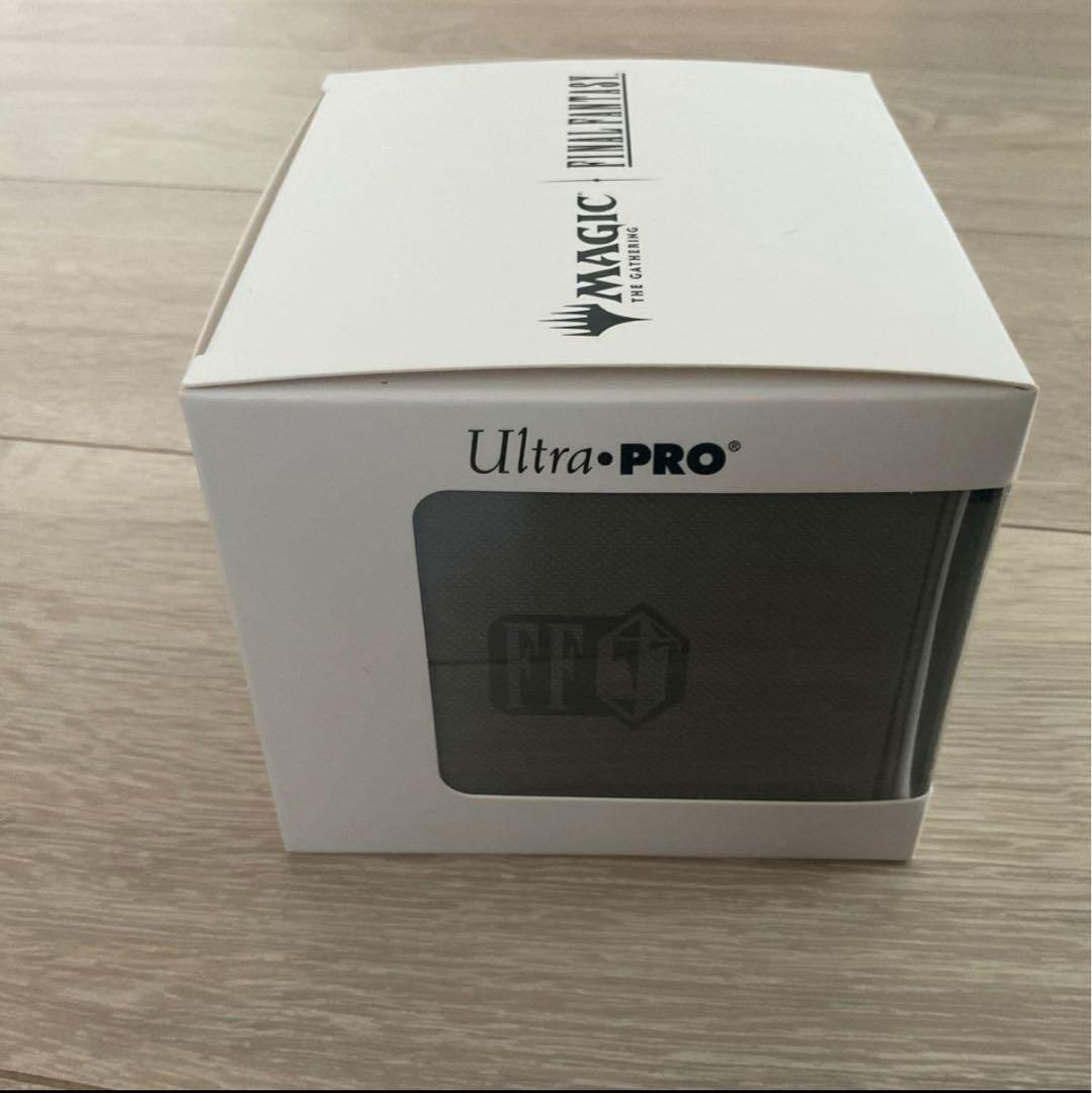 MTG ウルトラプロ セフィロス　プレミアムアルコーブエッジ デッキBOX