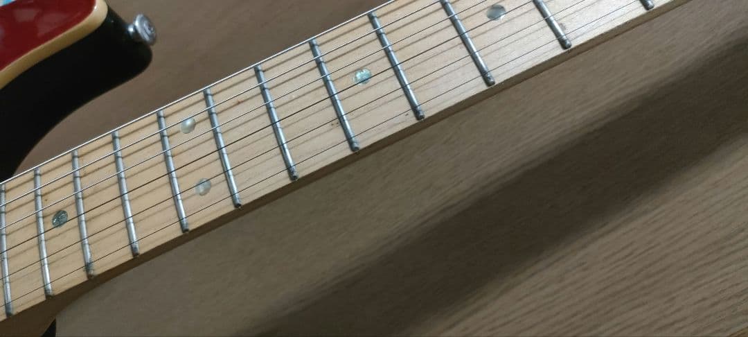 m*l様 GuitarTank　LEGPAP　ストラト風　エレキギター　24フレ