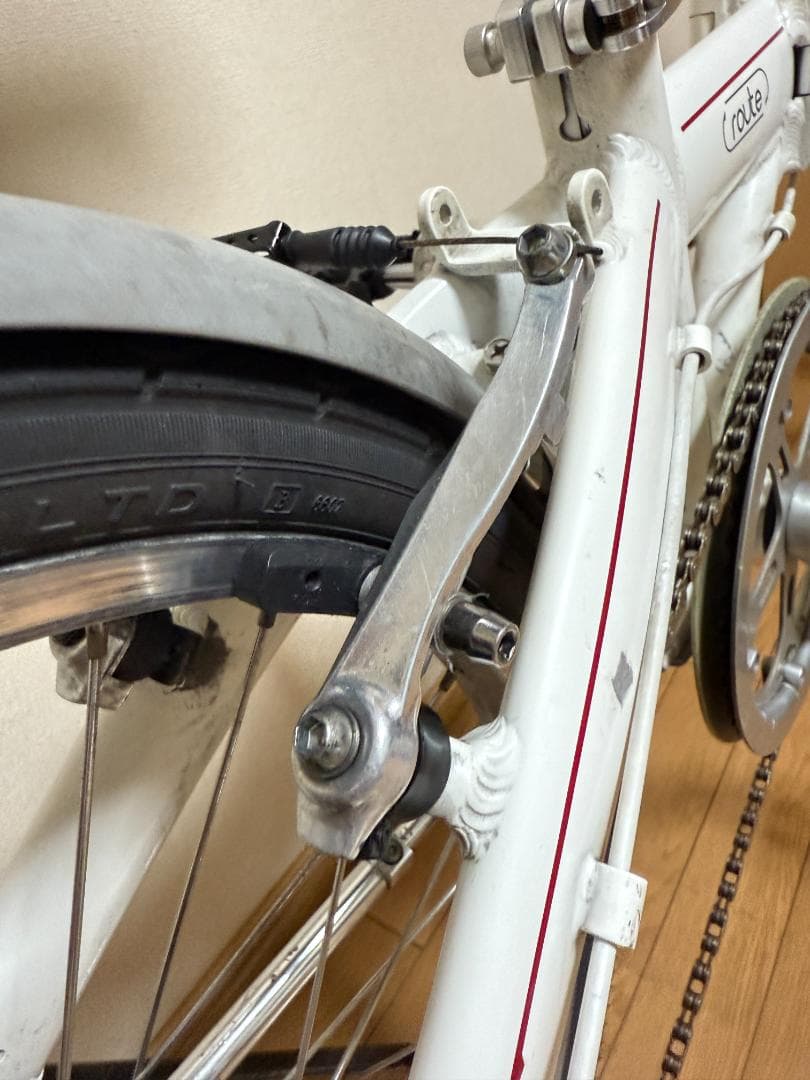 易*堂様 DAHON route ダホン 折りたたみ自転車 20インチ ホワイト