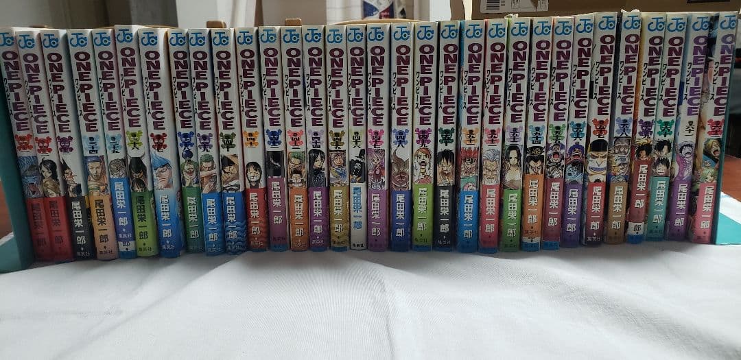 ONE PIECE 1～62巻+RED+BLUE+WANTED+巻四十億