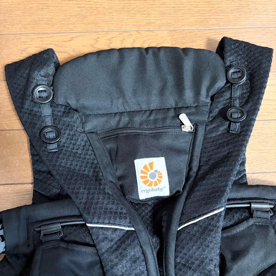 ergobaby エルゴベビー オムニブリーズ ブラック