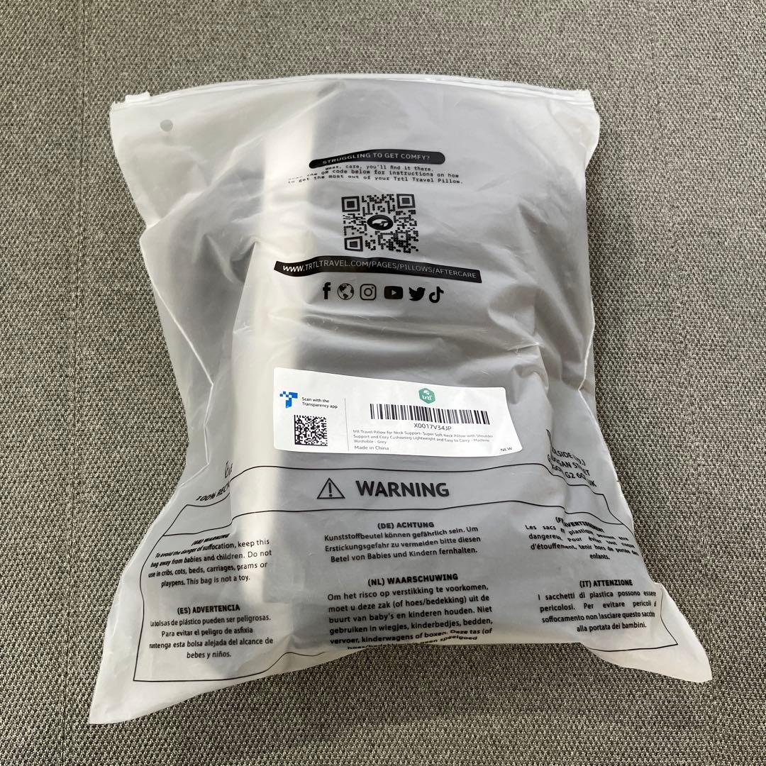 新品未使用　trtl トラベルピロー 収納バッグ付き