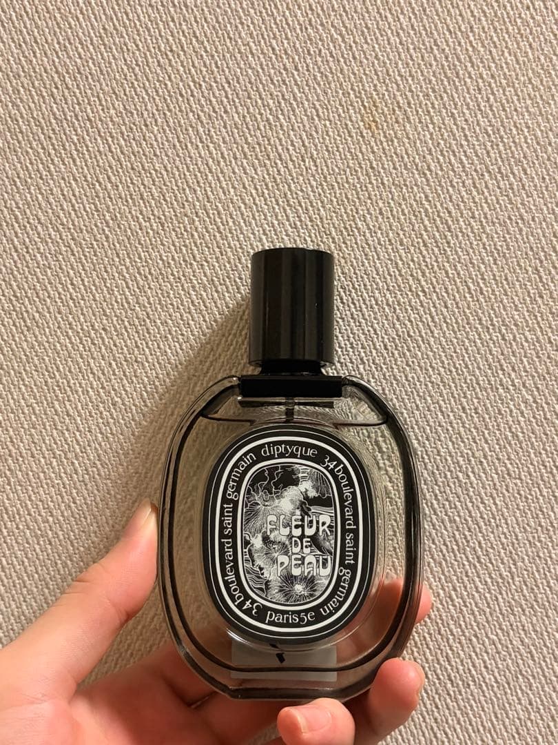 【残量9.5割】diptyque Fleur de Peau 香水