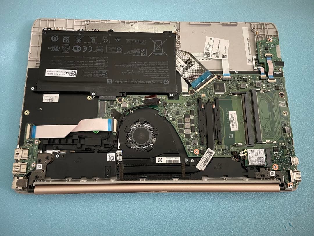 【ジャンク】HP Laptop 15s-eq1xxx ノートパソコン