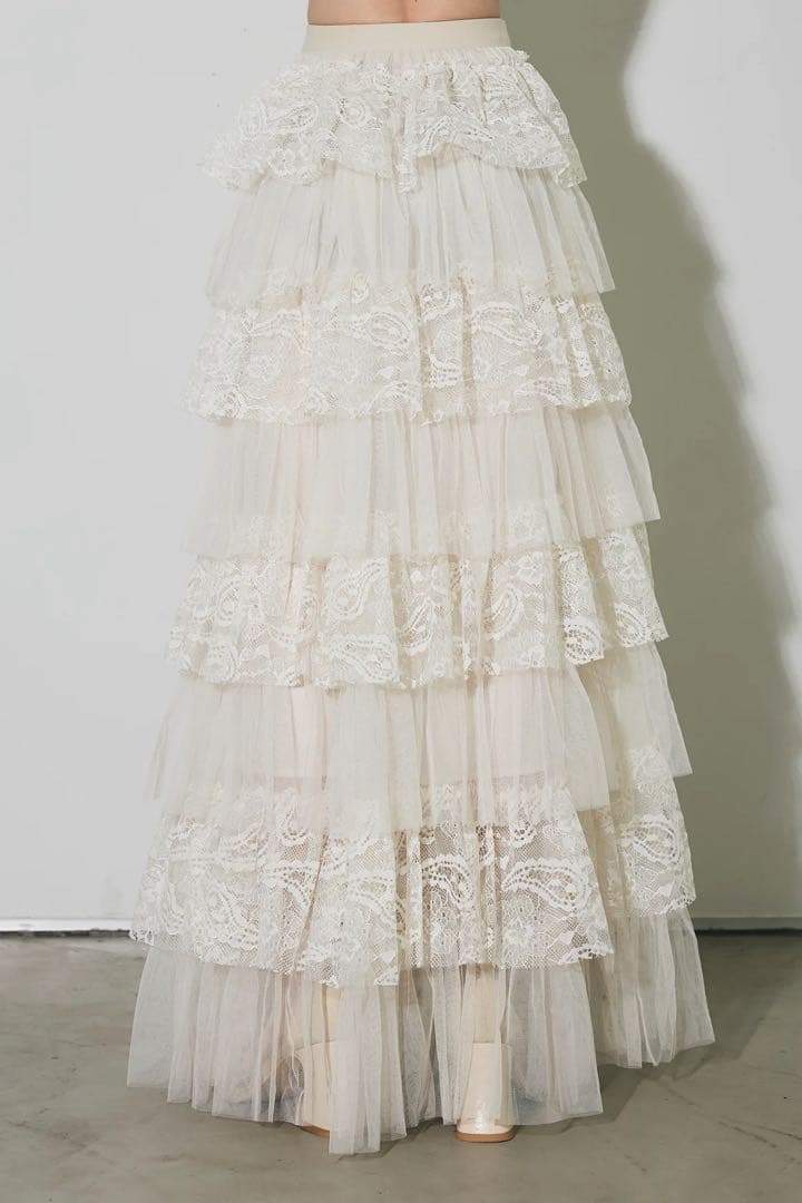 【新品未使用】ANDREA&Co. ビジューレースチュールスカート　ベージュ