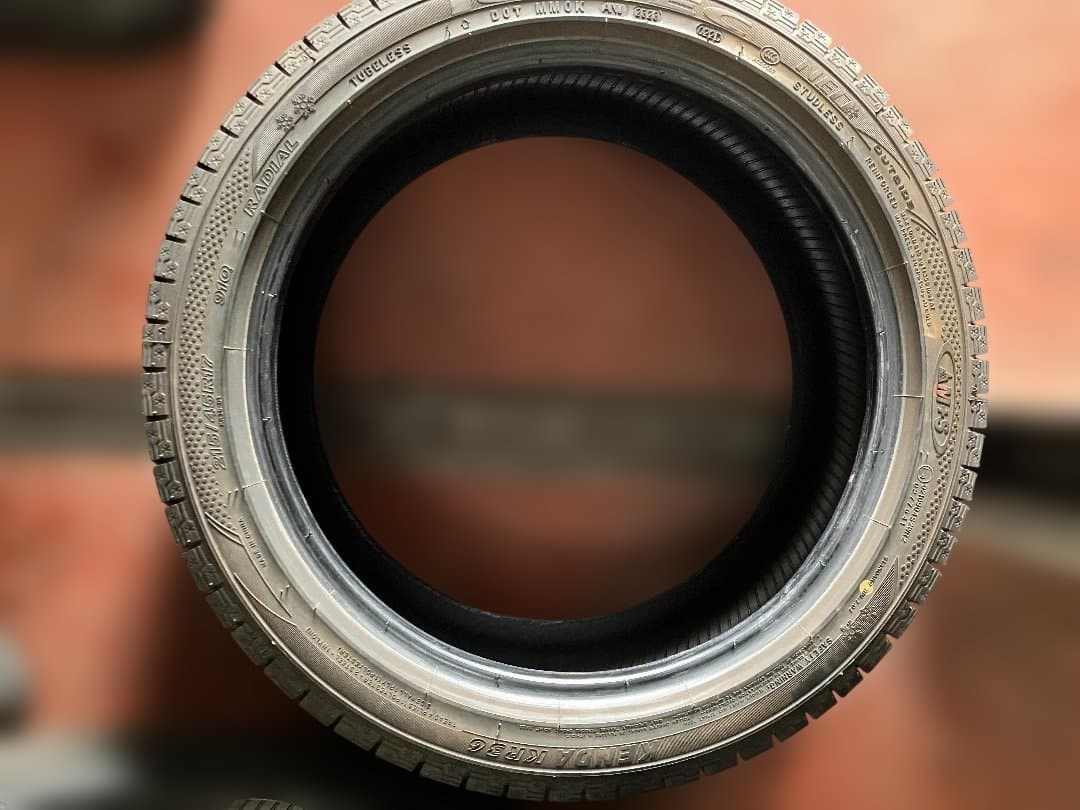 Kenda KR36 スタッドレスタイヤ 215/45R17