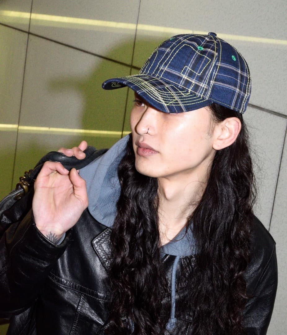 『即完売』 b.Eautiful Vapor 6 Panel Hat blue