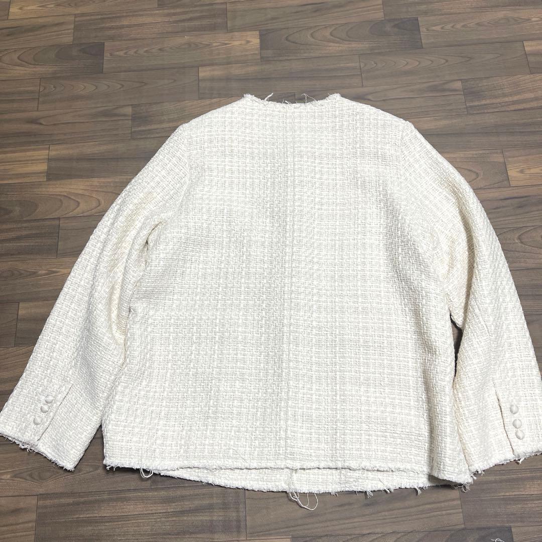 美品‼️ピュアルセシンアイボリー ノーカラーツイードジャケット