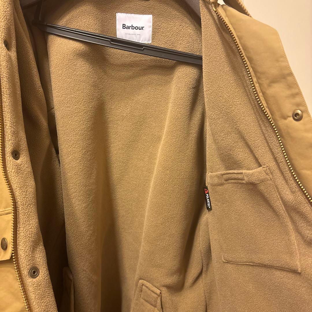 Barbour ×DOORS FLEELELINEDベージュジャケット