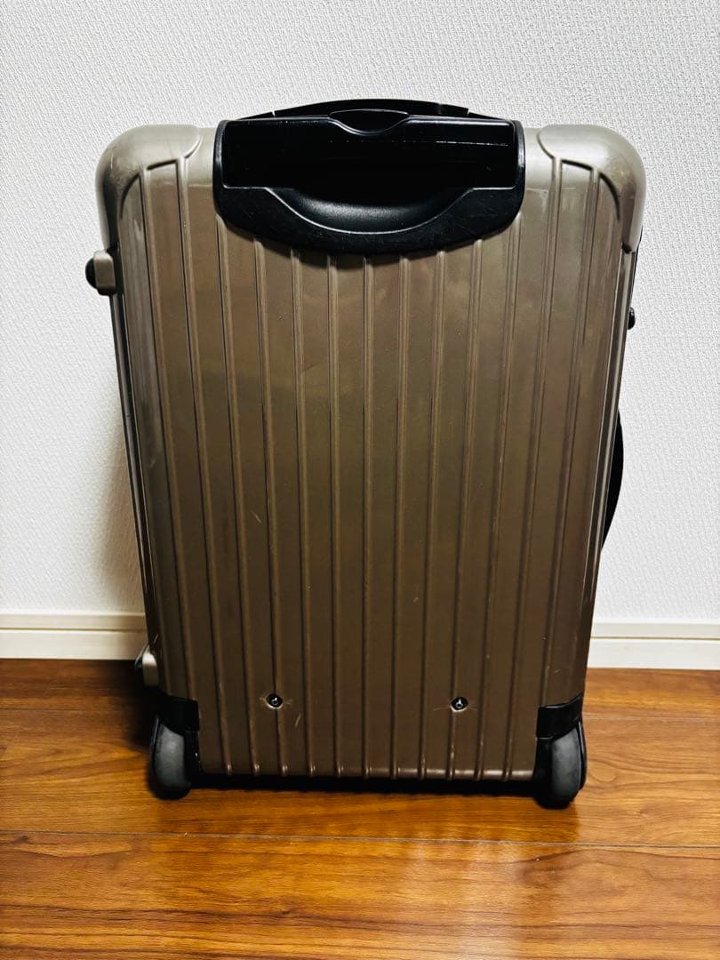 【美品】RIMOWA　サルサ　スーツケース　機内持ち込み　シャンパンゴールド