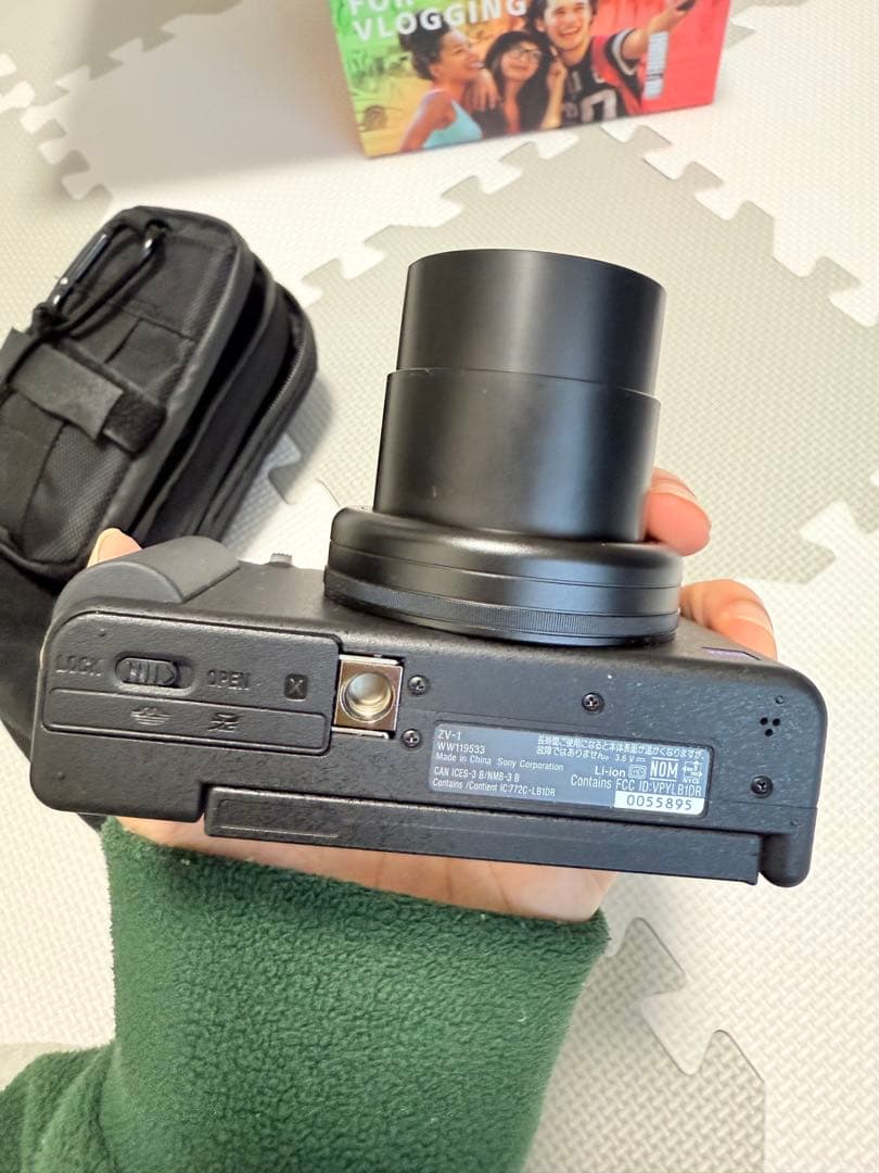 SONY ZV−1