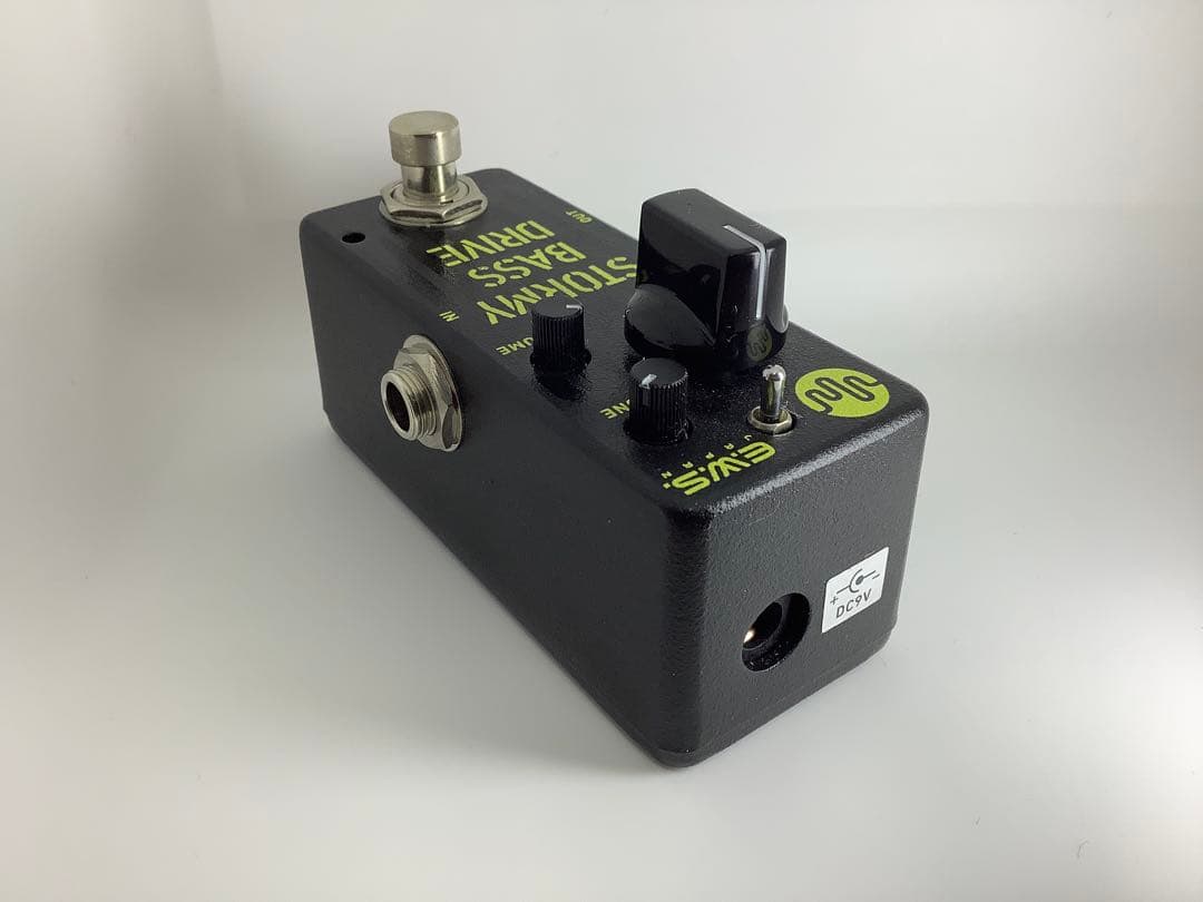 E.W.S. STORMY BASS DRIVE ベースエフェクター