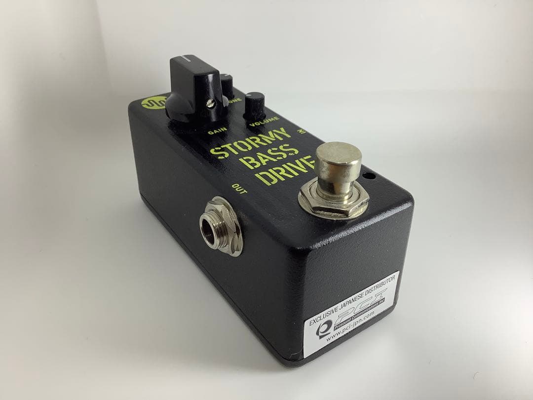 E.W.S. STORMY BASS DRIVE ベースエフェクター