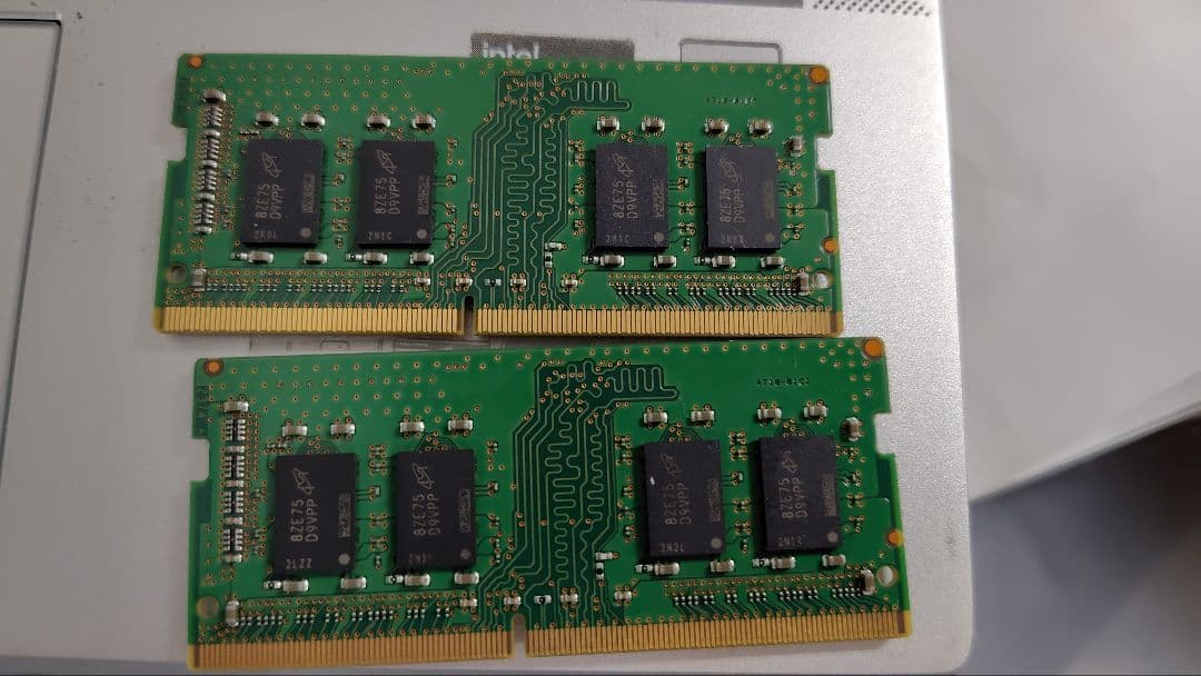 Micron ノートPC用メモリ 16GB(8GB×2枚) DDR4 動作確認済