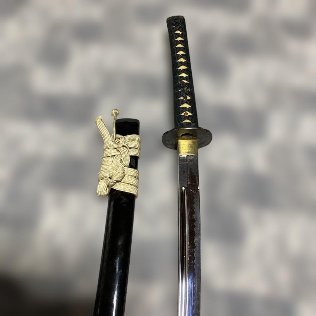 格安高級居合刀 濃緑柄 竹笹木瓜鉄鍔 黒呂鞘