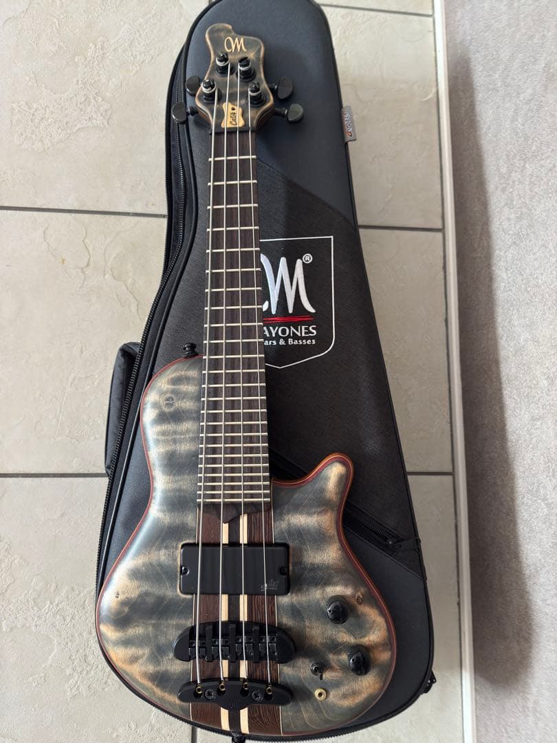 ベース mayones cari4