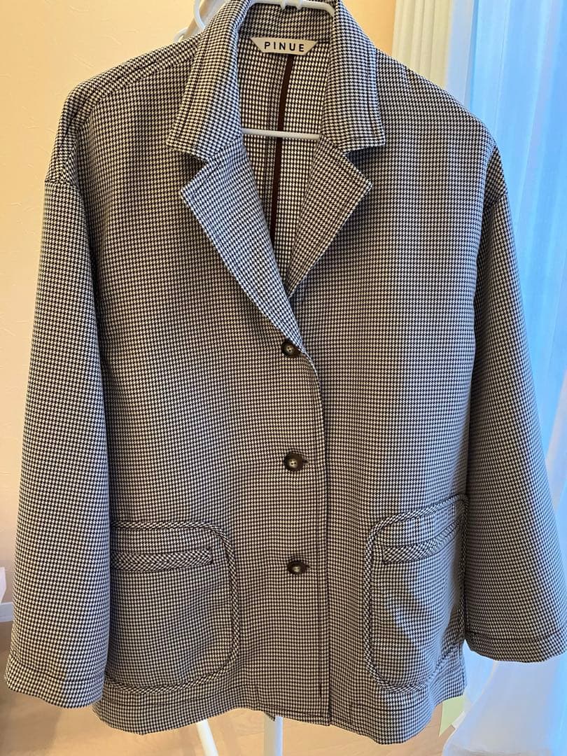 【新品未使用】PINUE ミニチェックジャケット（BROWN）