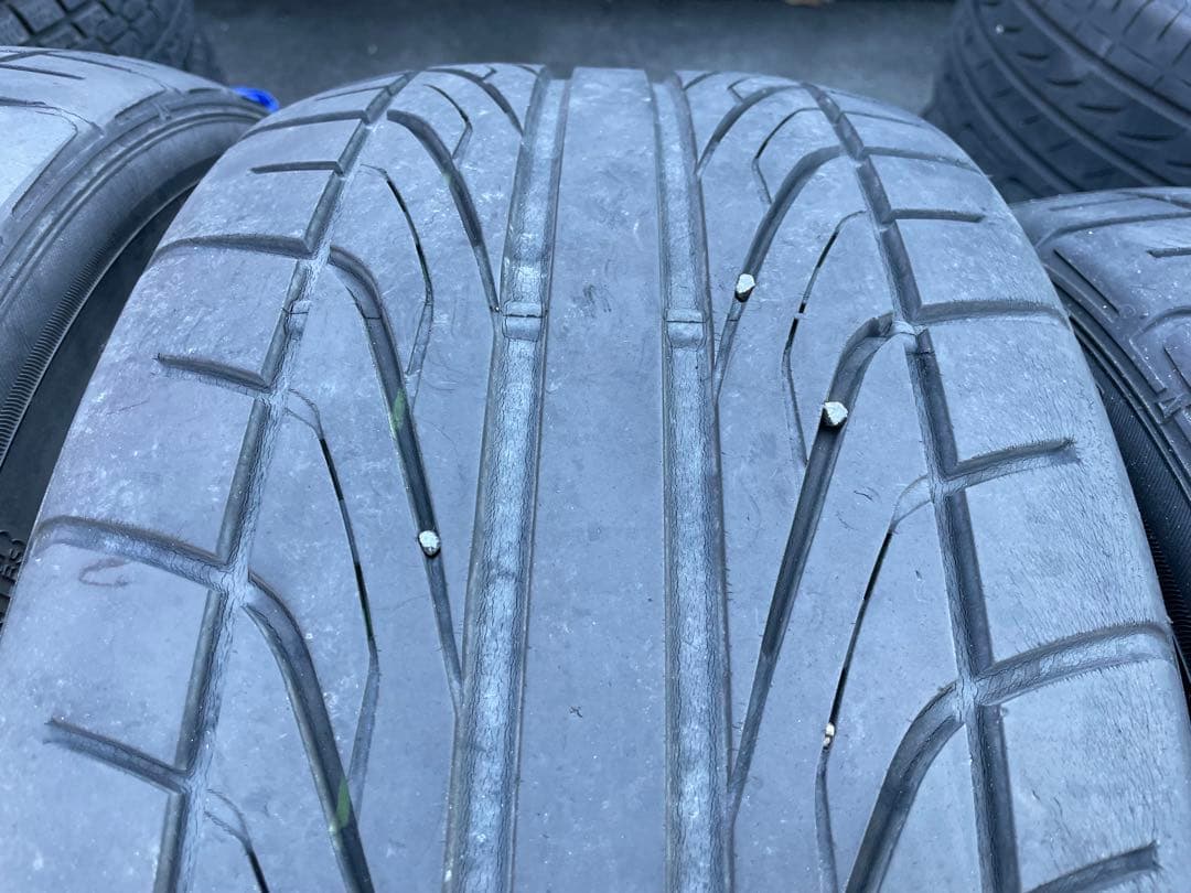 ①中古タイヤ2本セット！225/45R18 ダンロップ ディレッツァDZ101