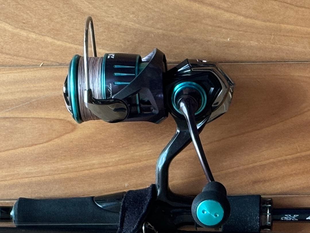 値下げ✅ダイワ / エメラルダスリール RX FC LT2500s