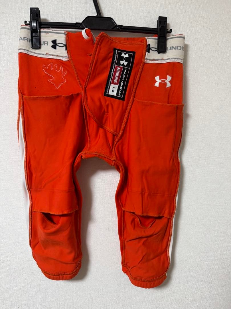 Under Armour アメリカンフットボールパンツ