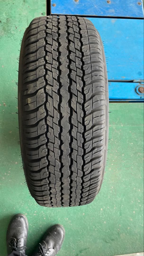 ダンロップグラントレックAT 265/65R17 バリ山　23年製造