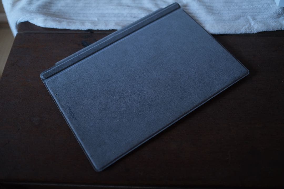 Surface Pro 6 タイプカバーケース・充電器